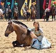 Clémence Faivre spielt Prinzessin Elionor (©Foto. Martin Schmitz)